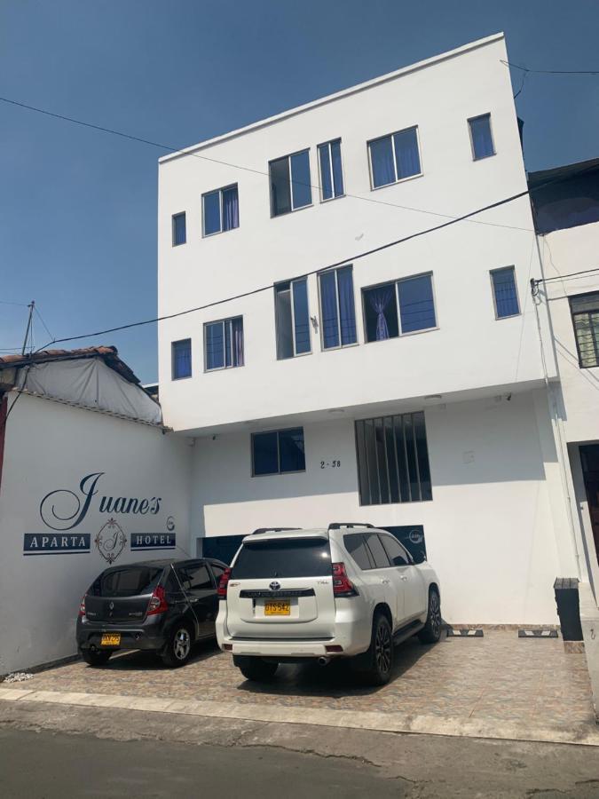 Apartahotel Juane'S Cali Ngoại thất bức ảnh